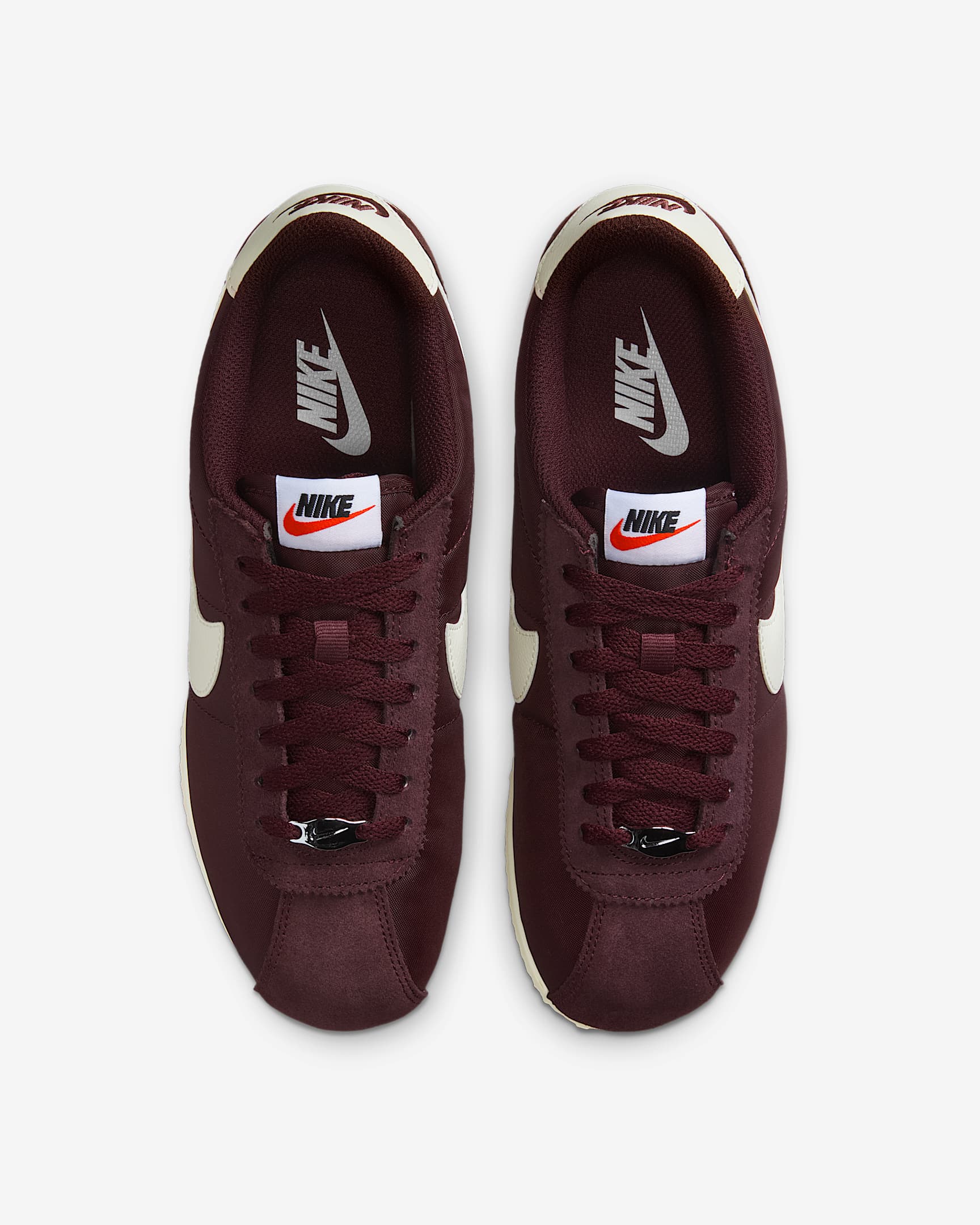 کتونی روزمره زنانه Nike Cortez Textile برند Nike (نایک)