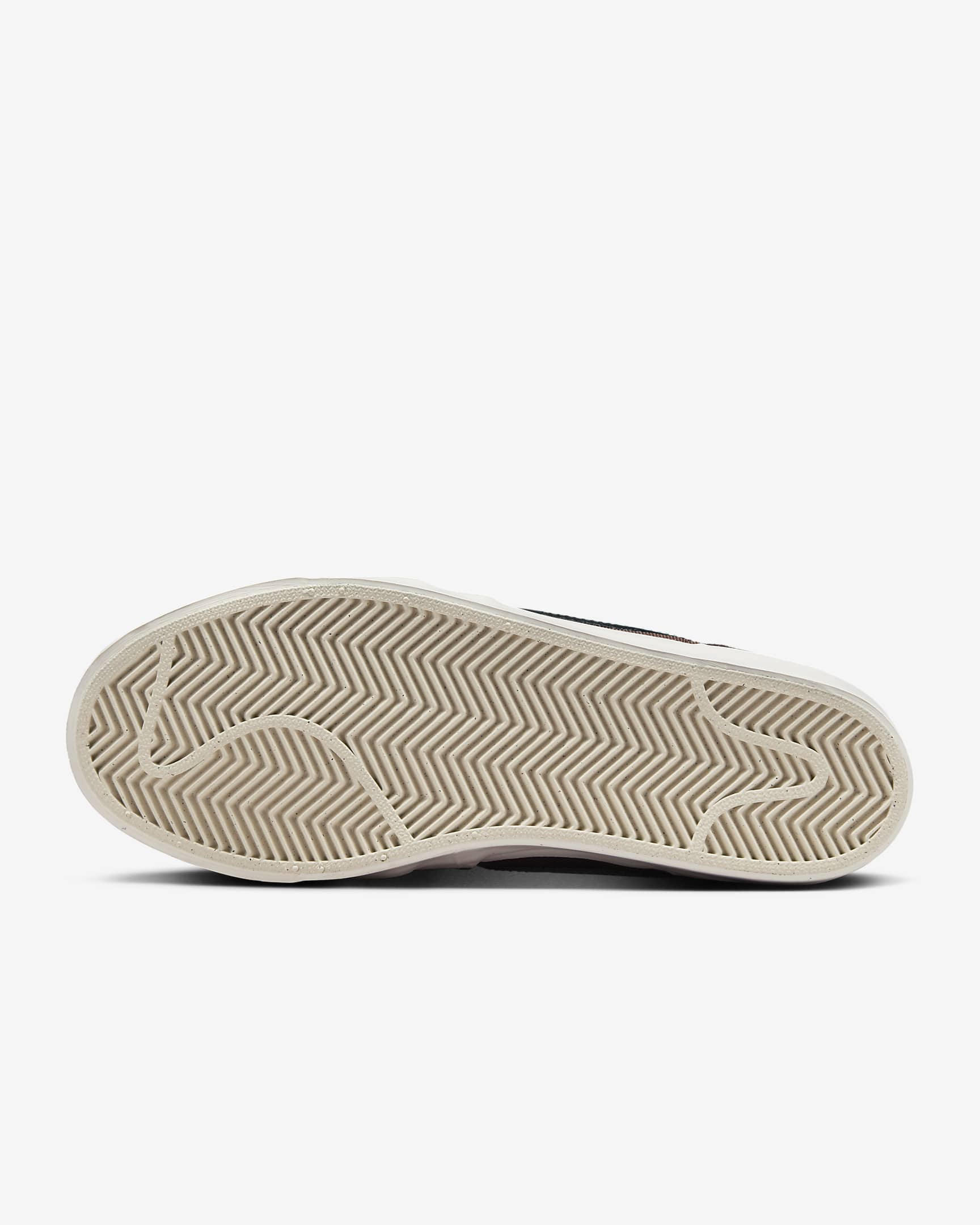 کتونی روزمره زنانه Nike SB Zoom Pogo Plus برند Nike (نایک)