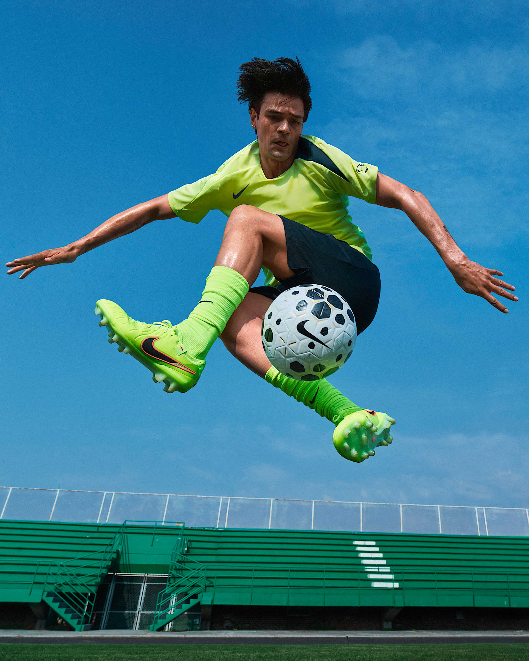 کفش ورزشی زنانه Nike Tiempo Legend 10 Elite برند Nike (نایک)