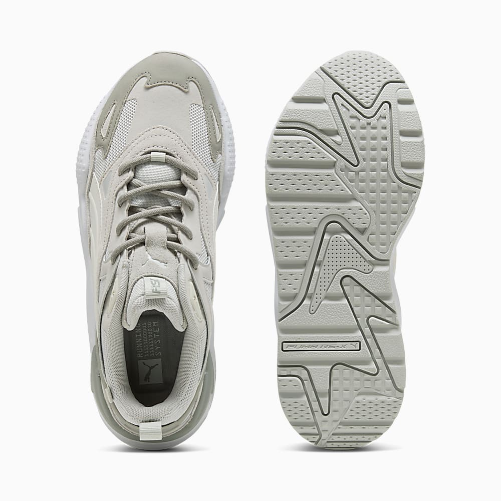 خاکستری یخی