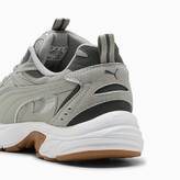 خاکستری نقرهای خاکستری