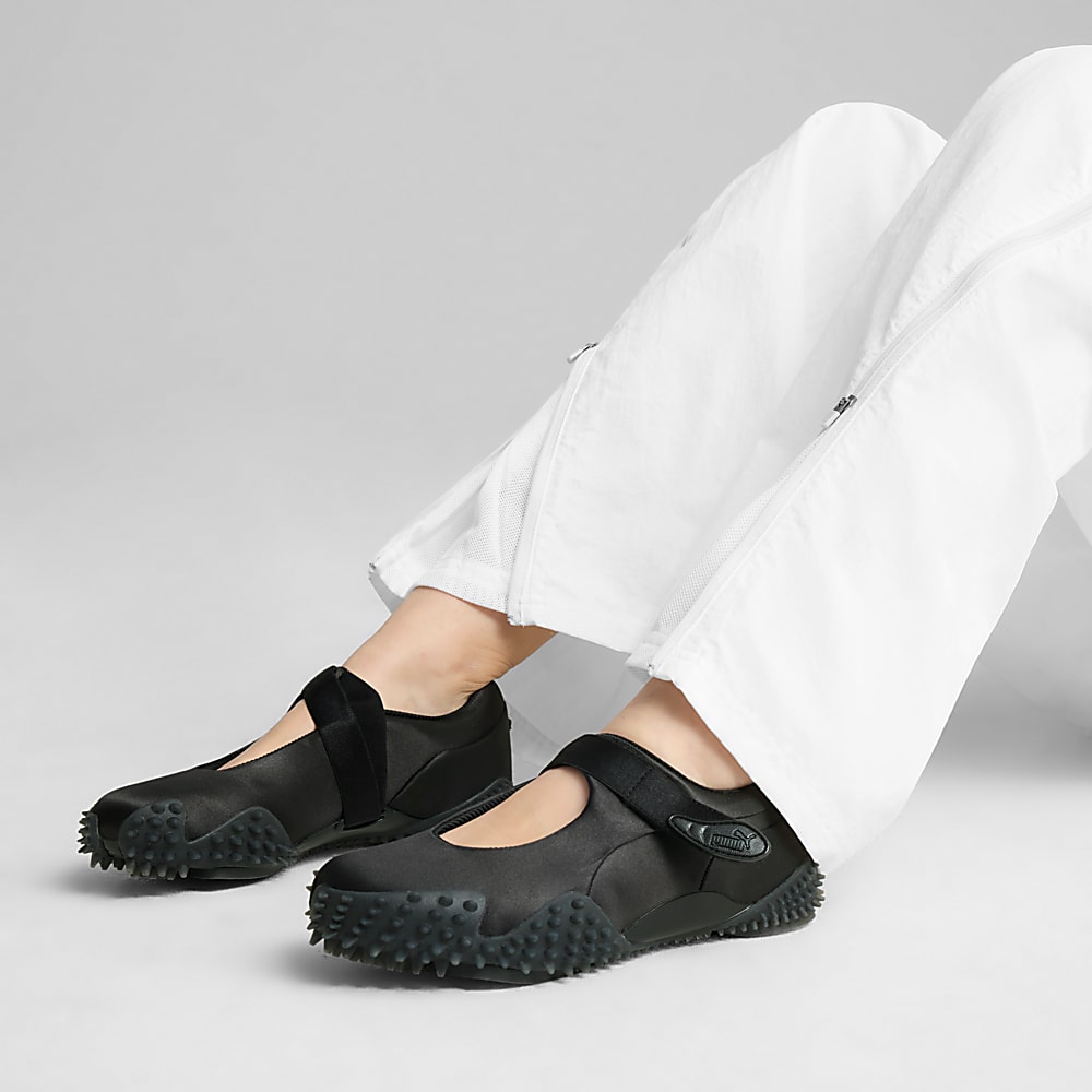 مشکی خاکستری تیره